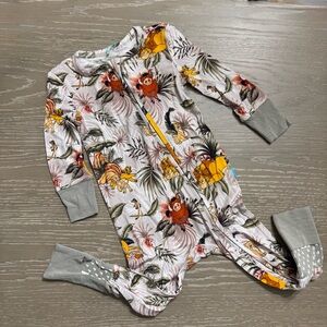 Lion King Convertible NWT 9-12 months